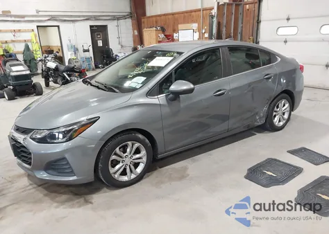 2019 Chevrolet Cruze Lt from USA, damaged, VIN 1G1BE5SM9K7139327
